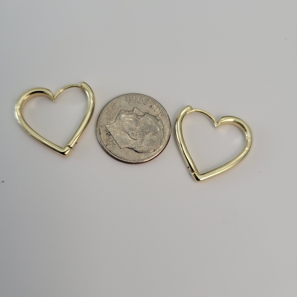 Set of Heart-Shaped Earrings - Picture 4 of 5